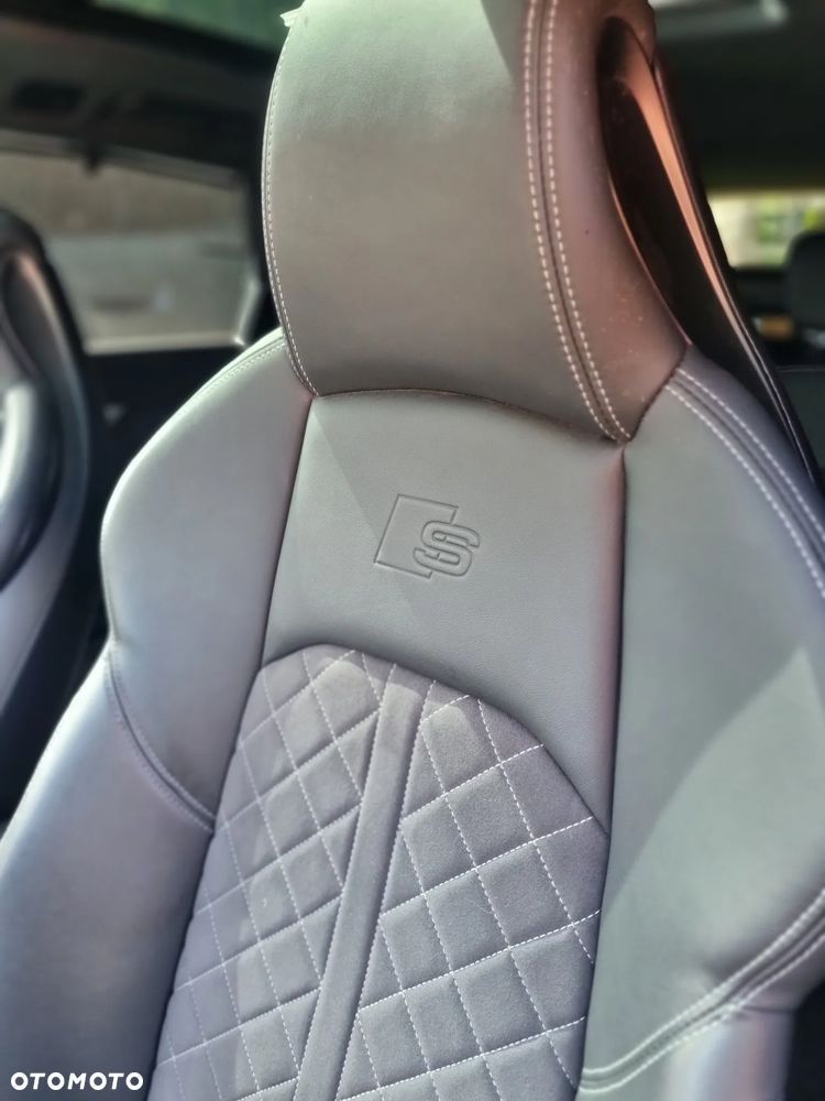 Audi A4 Avant 35 TDI mHEV S tronic - 26