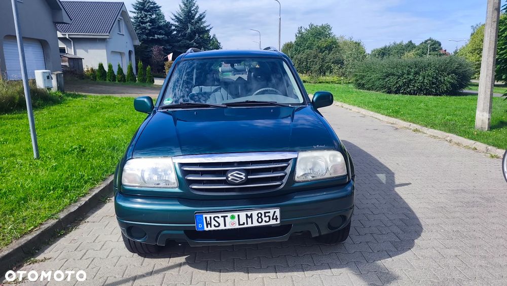 Suzuki Grand Vitara 2.7 V6 - 14