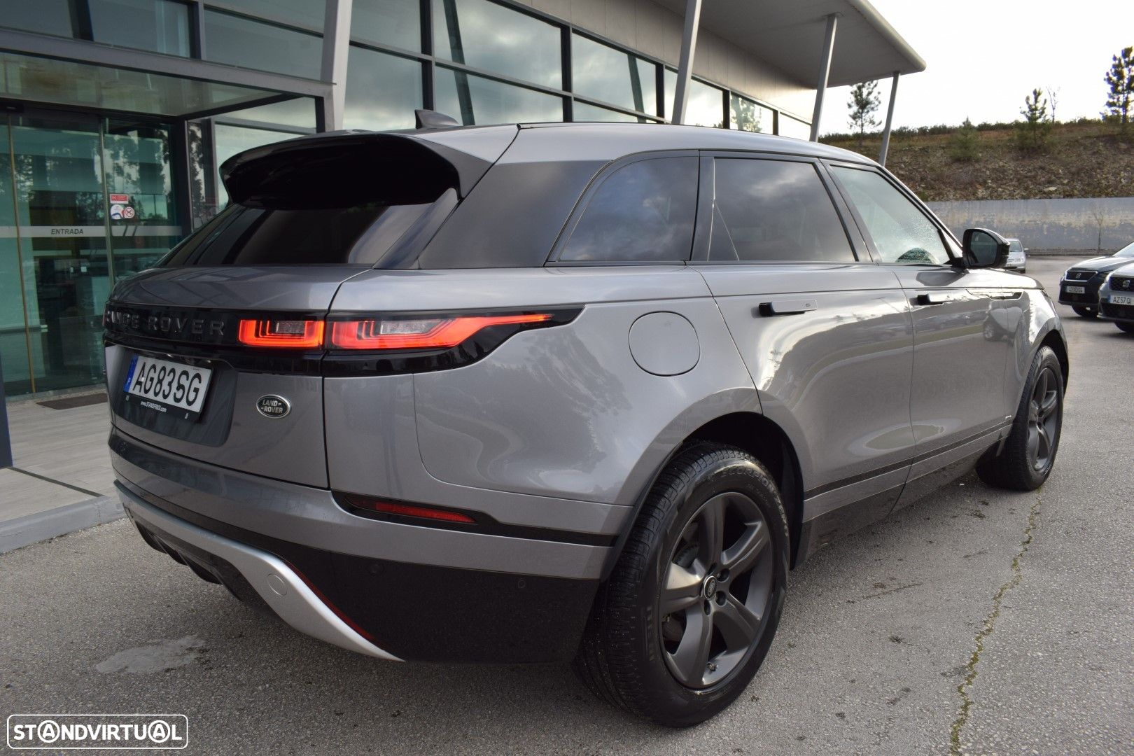 Land Rover Range Rover Velar 2.0 D200 AWD R-Dynamic - 29