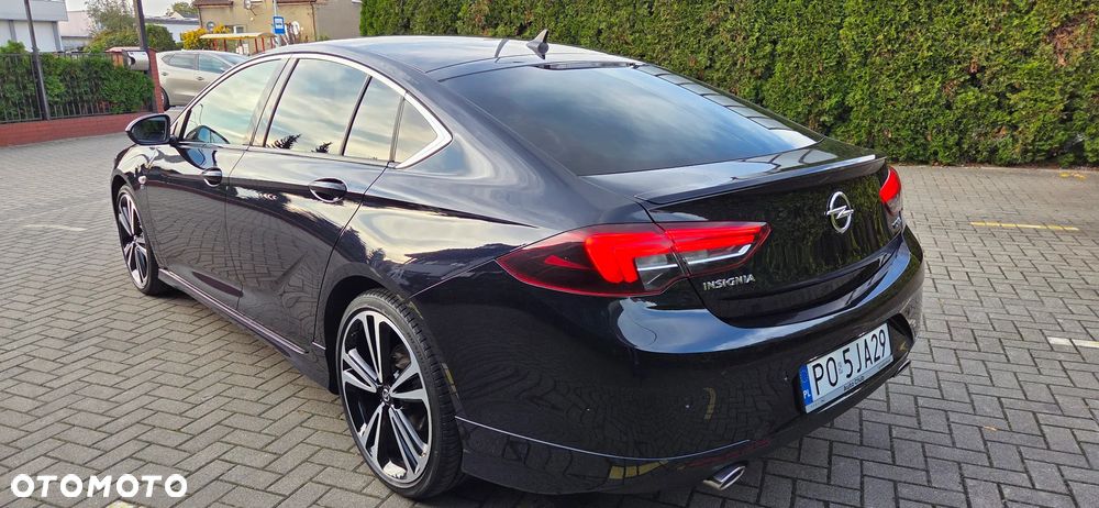 Opel Insignia - 2