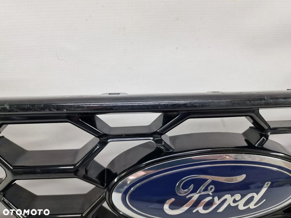 FORD FIESTA MK8 LIFT ST-LINE 21- ATRAPA / GRILL PRZEDNI PRZÓD , NR N1BB-8200-D6 , NR AUKCJI GL543 - 11