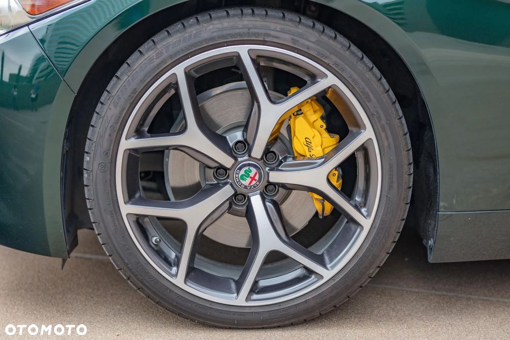 Alfa Romeo Giulia 2.0 Turbo 16V AT8 Veloce Ti - 7