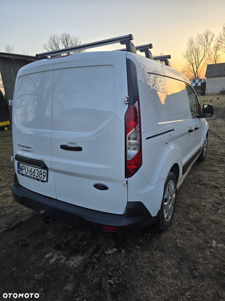 Ford Transit Connect - 8