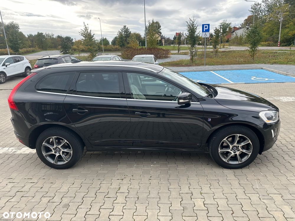 Volvo XC 60 D4 Drive-E Ocean Race - 9