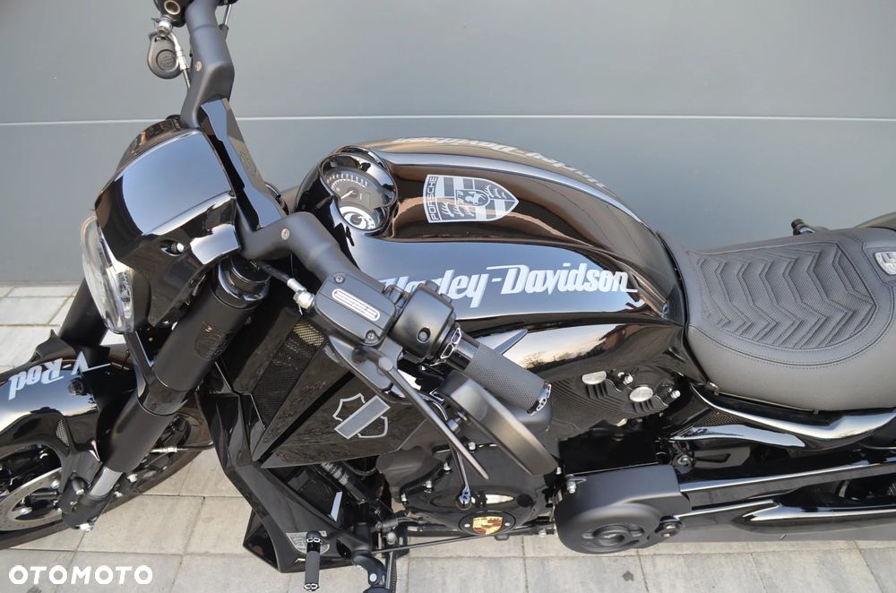 Harley-Davidson V-Rod Night Rod - 17