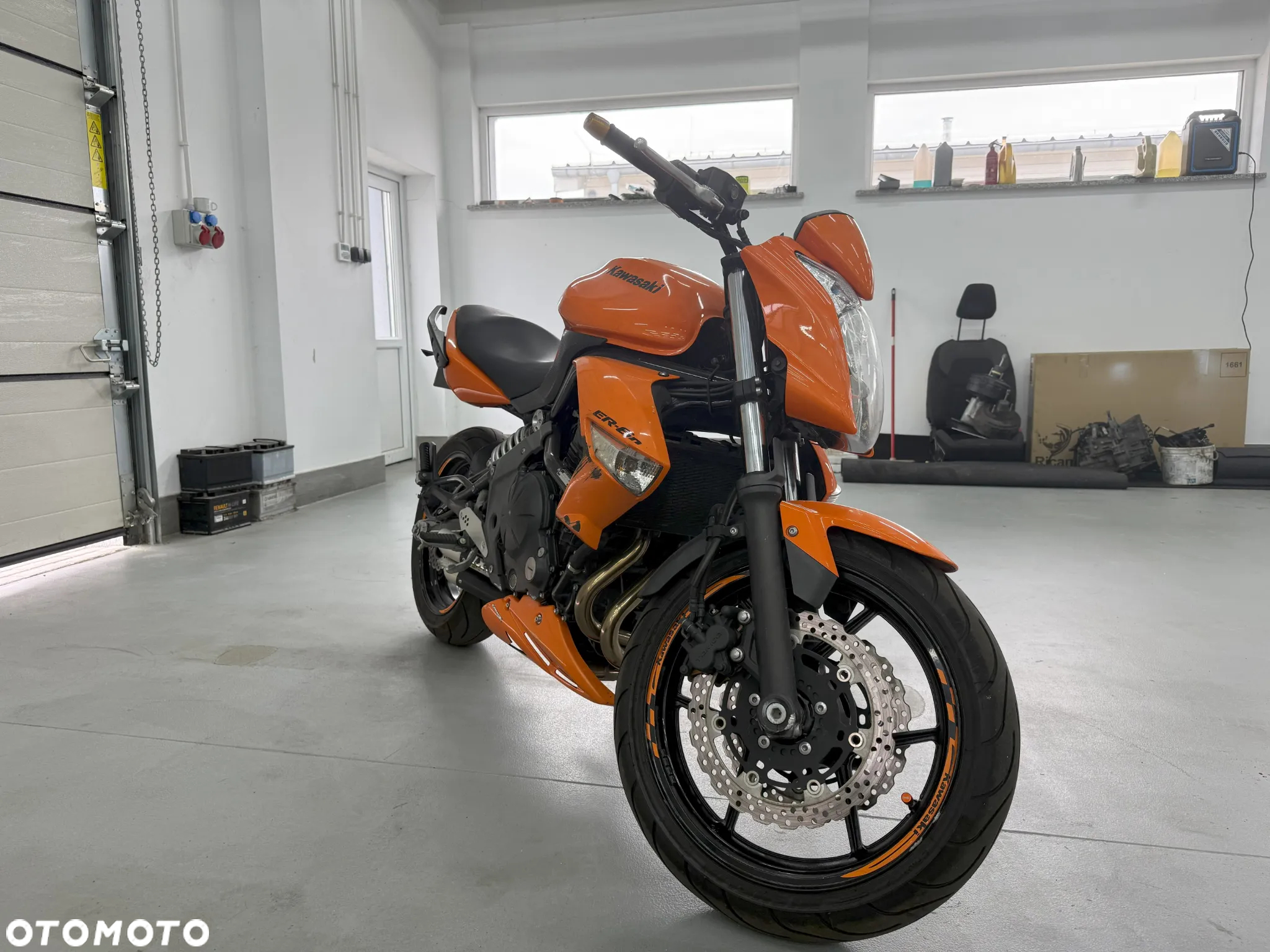 Kawasaki ER - 2
