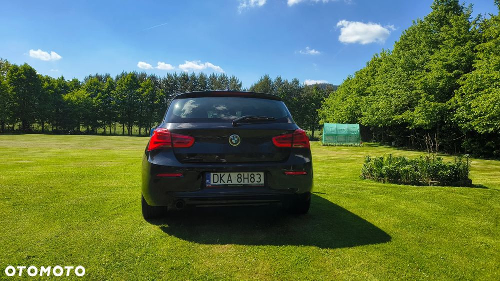 BMW Seria 1 118i - 4