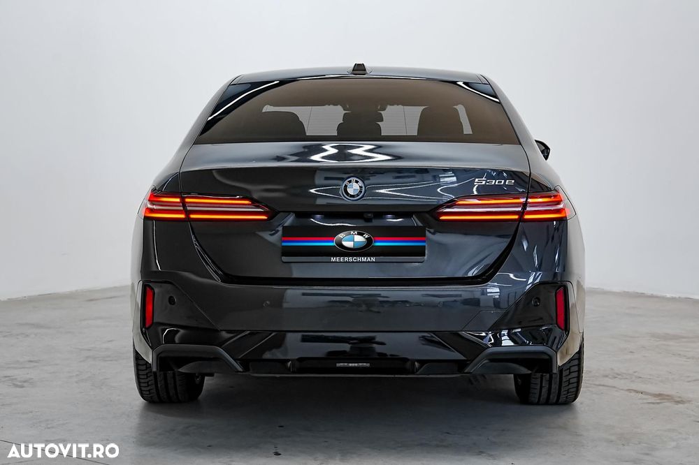 BMW Seria 5 530e Aut. - 6