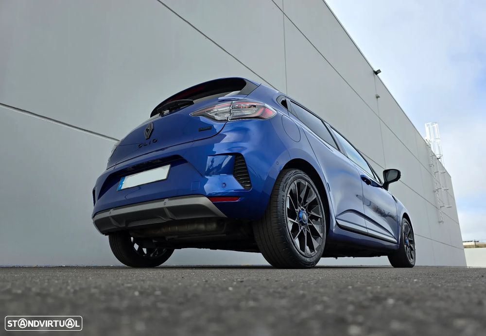 Renault Clio 1.6 E-Tech Full Hybrid Esprit Alpine - 11