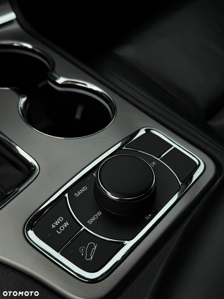 Jeep Grand Cherokee 3.6 V6 Limited - 29
