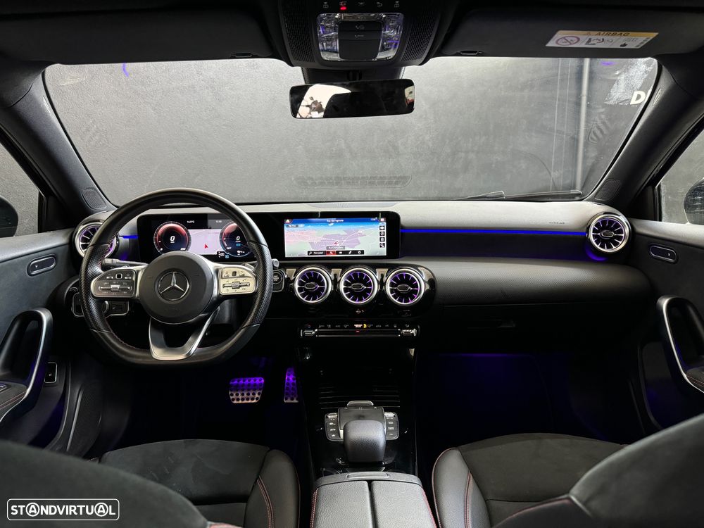 Mercedes-Benz A 250 Limousine e 8G-DCT AMG Line - 3
