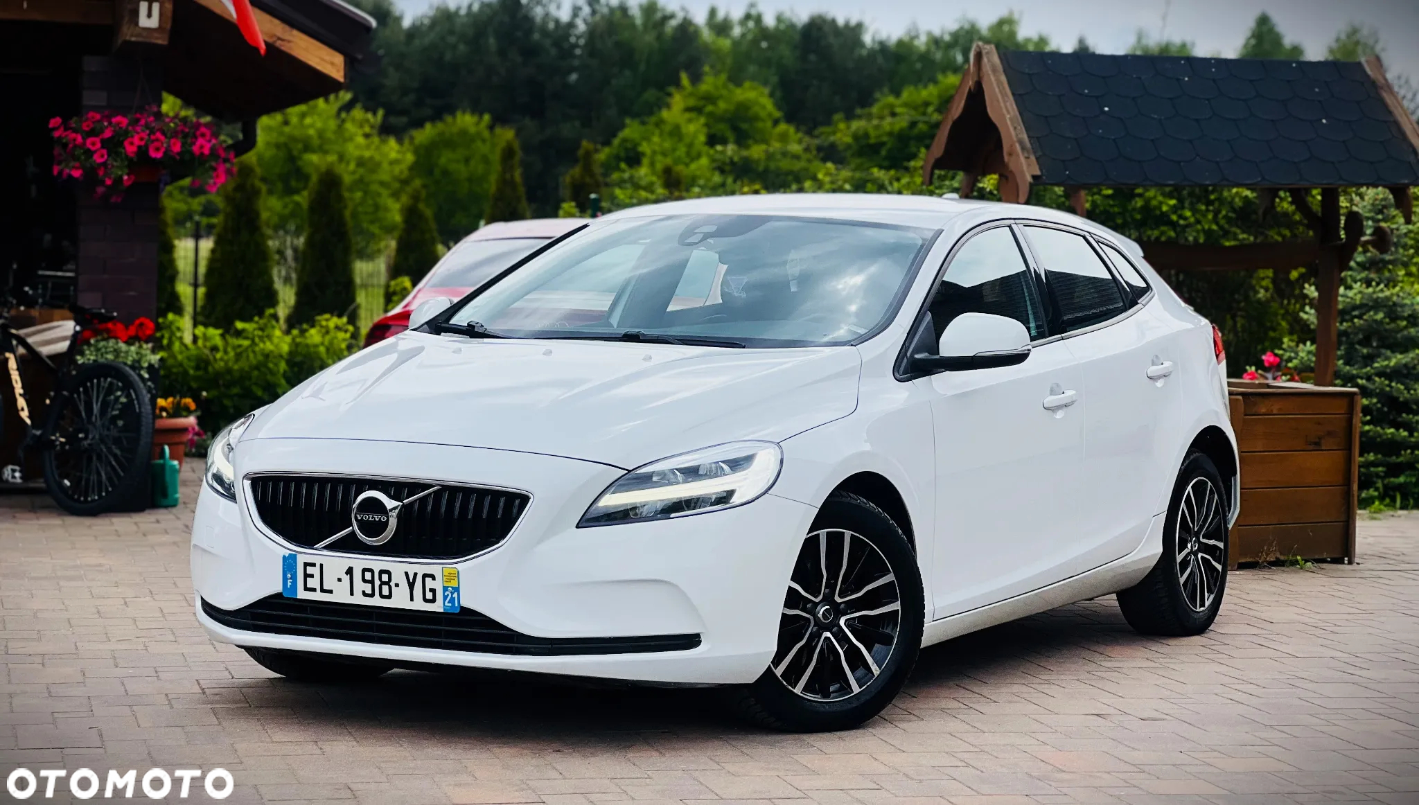 Volvo V40 D2 Drive-E Momentum - 5