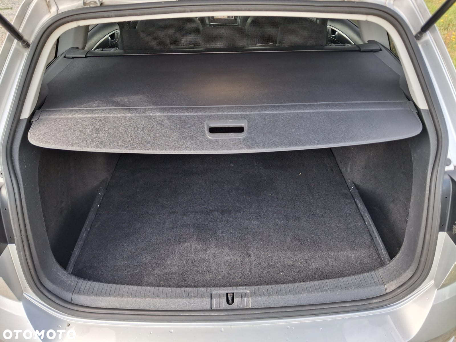 Volkswagen Golf 1.6 TDI (BlueMotion Technology) Comfortline - 11
