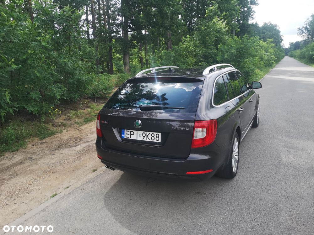 Skoda Superb 2.0 TDI 4x4 Comfort - 3