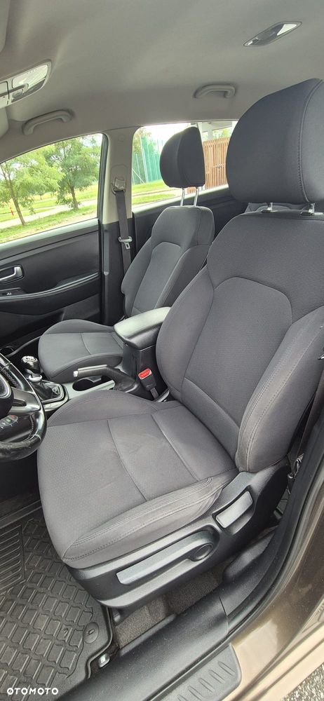 Kia Carens 1.7 CRDi XL - 8