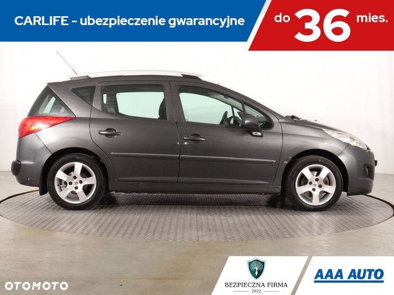 Peugeot 207 - 8