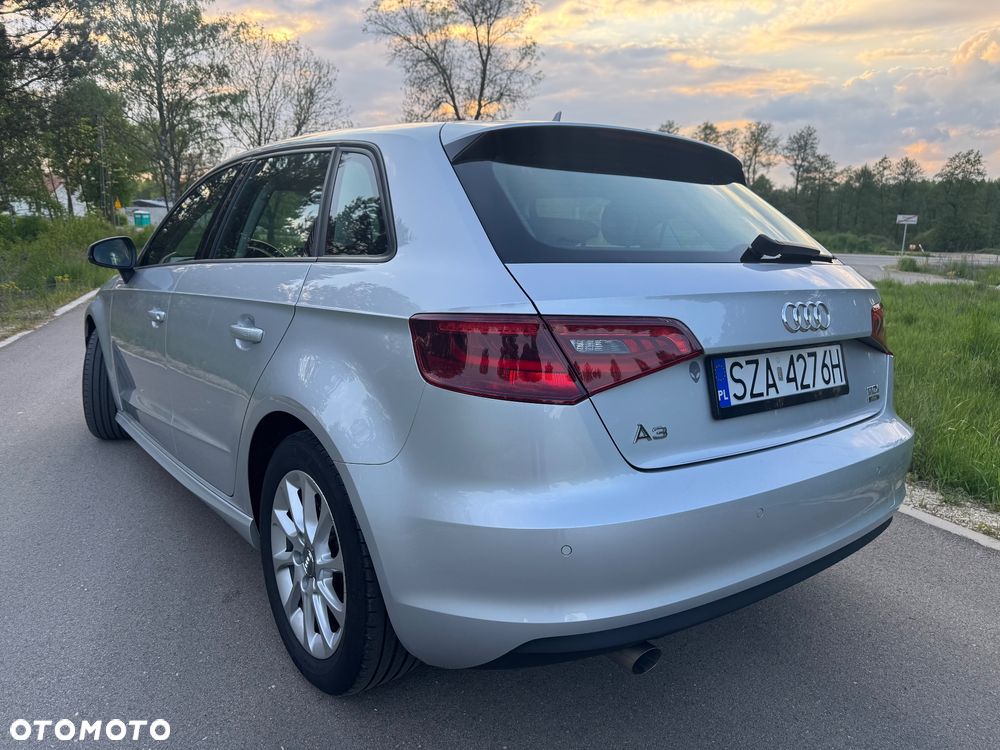 Audi A3 Sportback 1.6 TDI ultra Attraction - 24