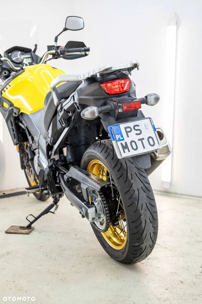 Suzuki V-STROM - 17