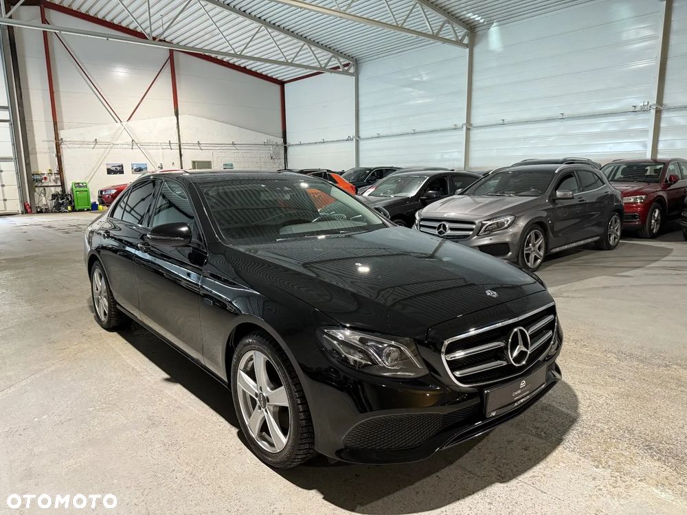 Mercedes-Benz Klasa E 300 - 10