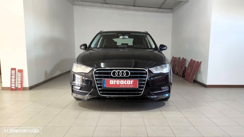 Audi A3 Sportback - 2
