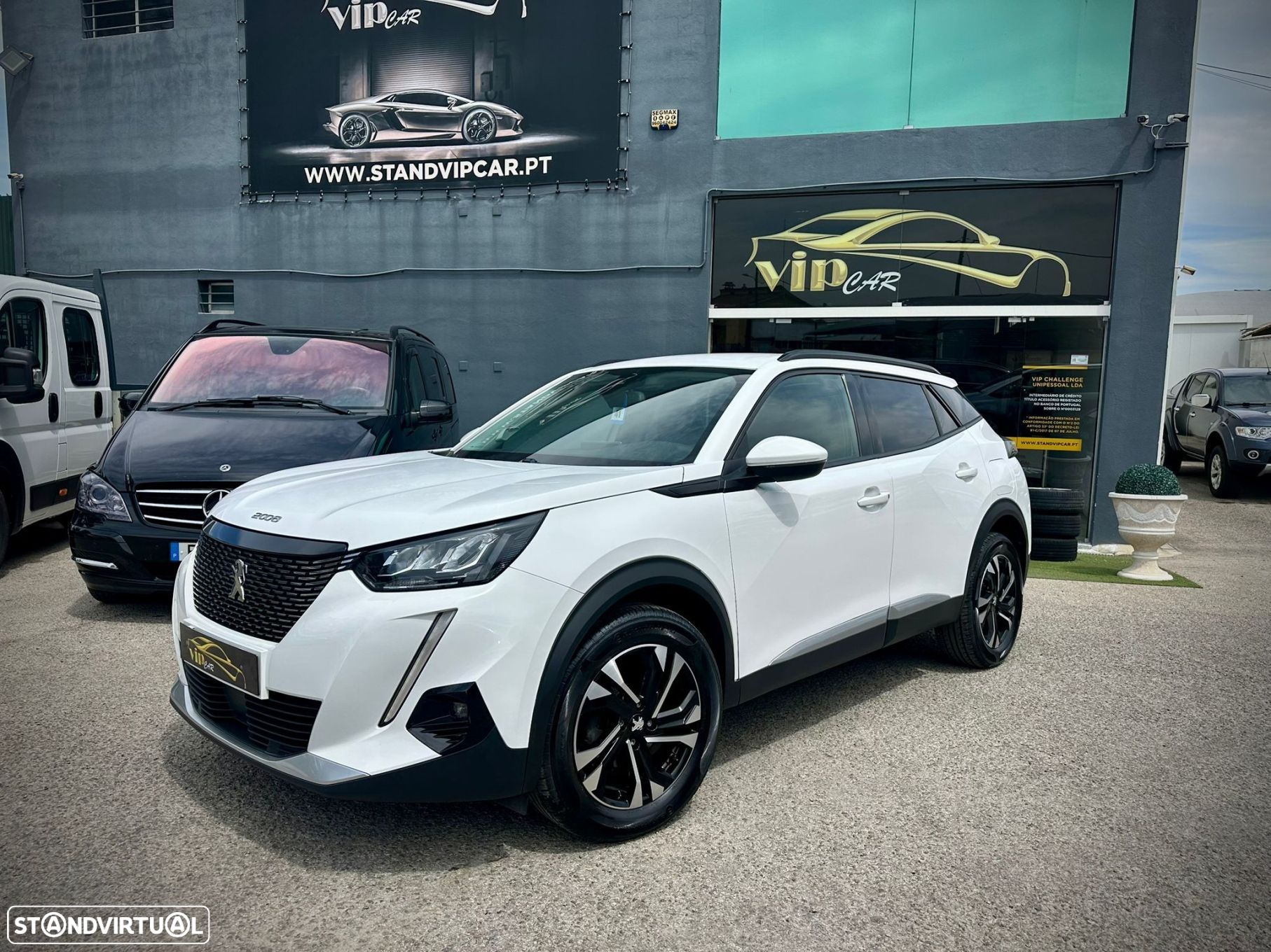 Peugeot 2008 1.5 BlueHDi Allure - 1