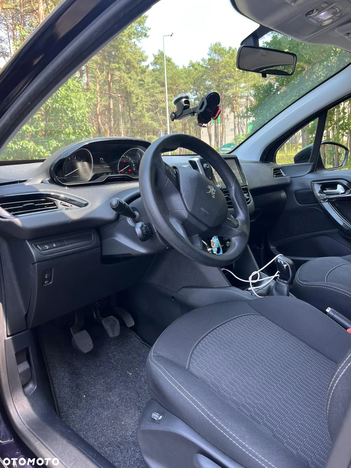Peugeot 208 1.2 PureTech Allure - 5