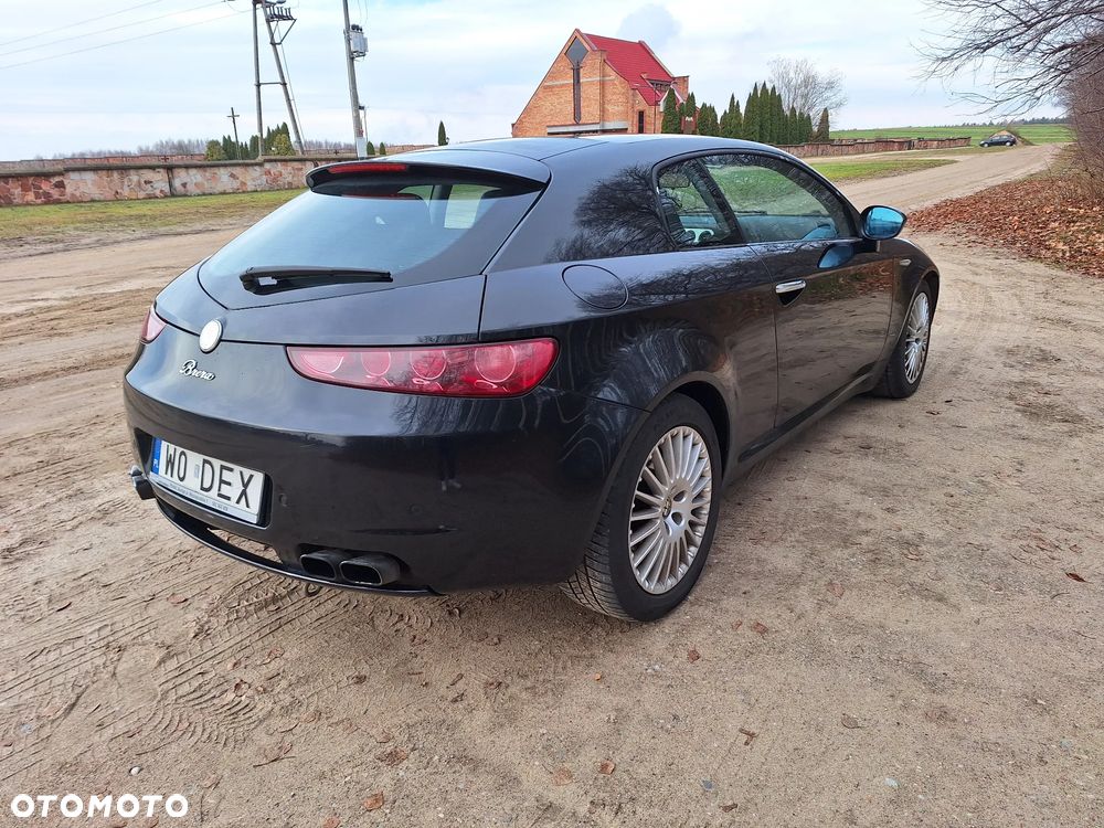 Alfa Romeo Brera 2.4JTDM - 7
