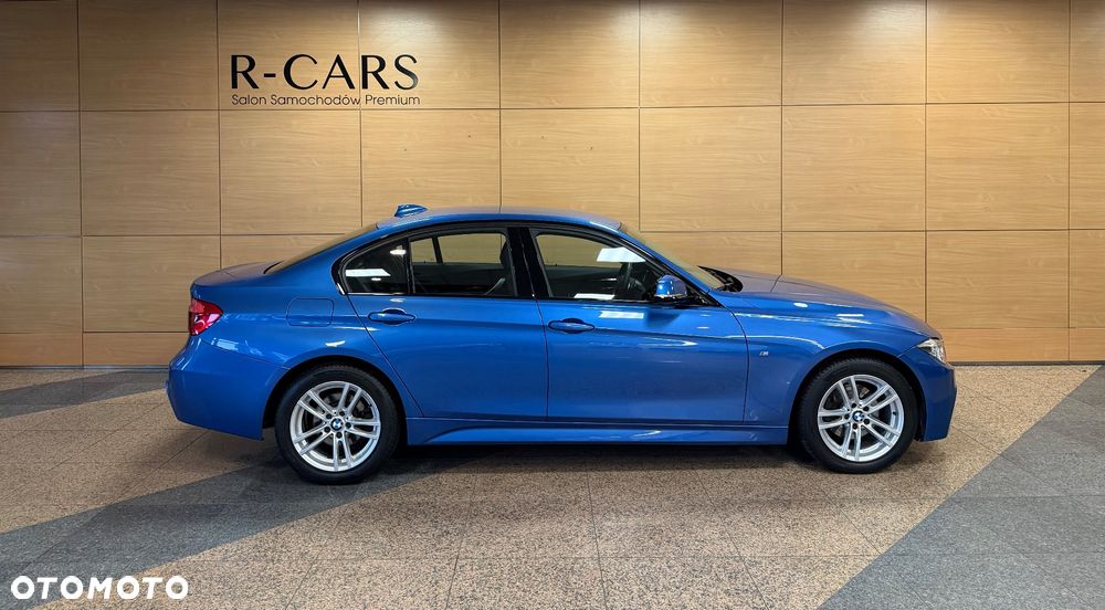 BMW Seria 3 320d xDrive M Sport sport - 3