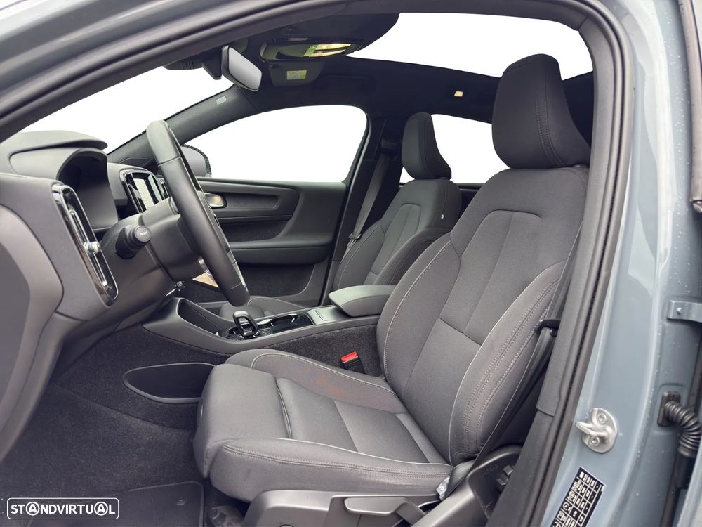 Volvo C40 Recharge Single Motor Plus - 12