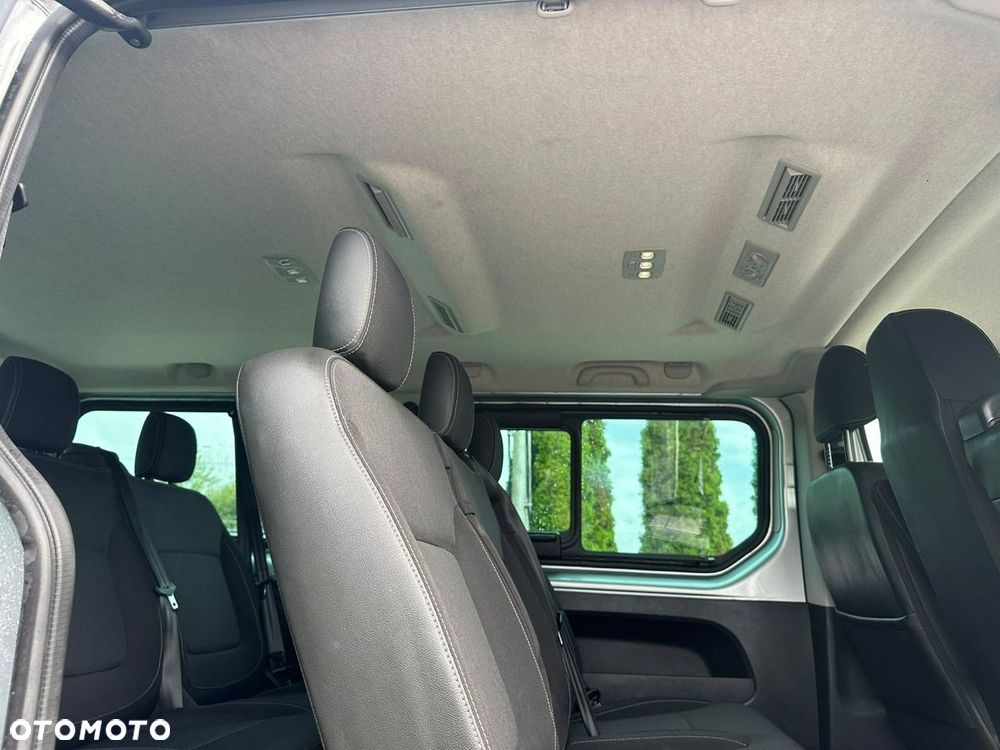 Renault Trafic - 17