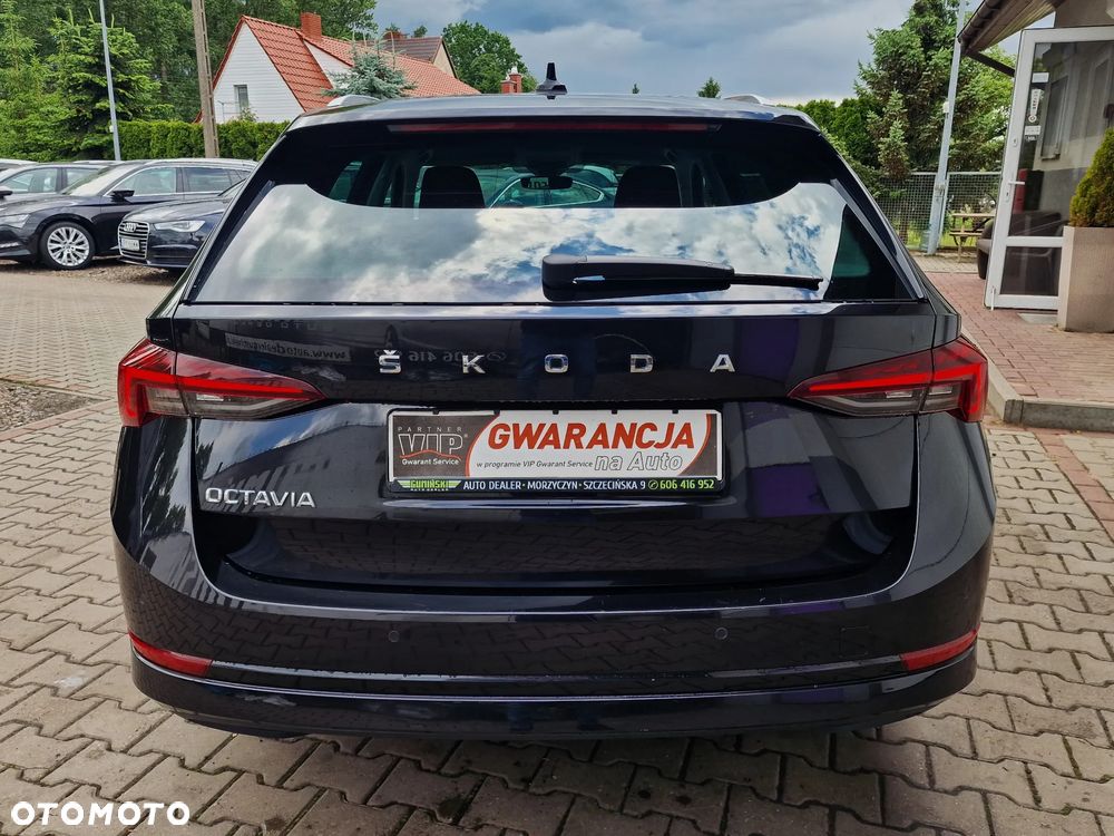 Skoda Octavia 2.0 TDI Tour - 10