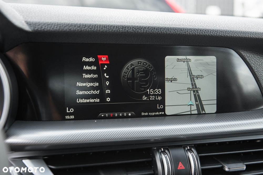 Alfa Romeo Stelvio - 21