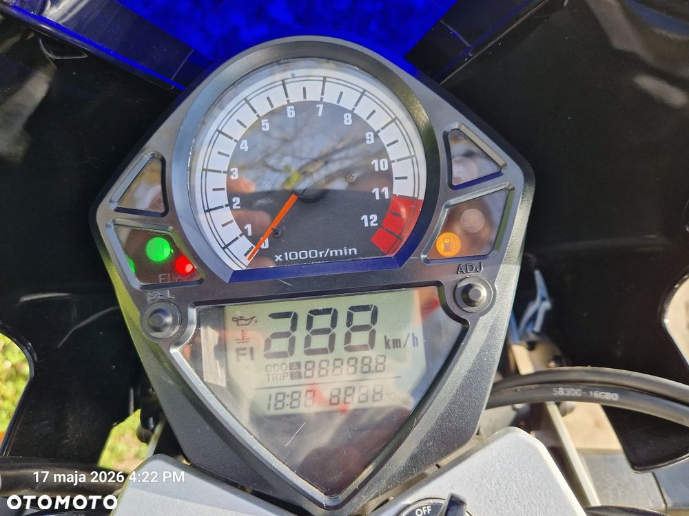 Suzuki SV - 6