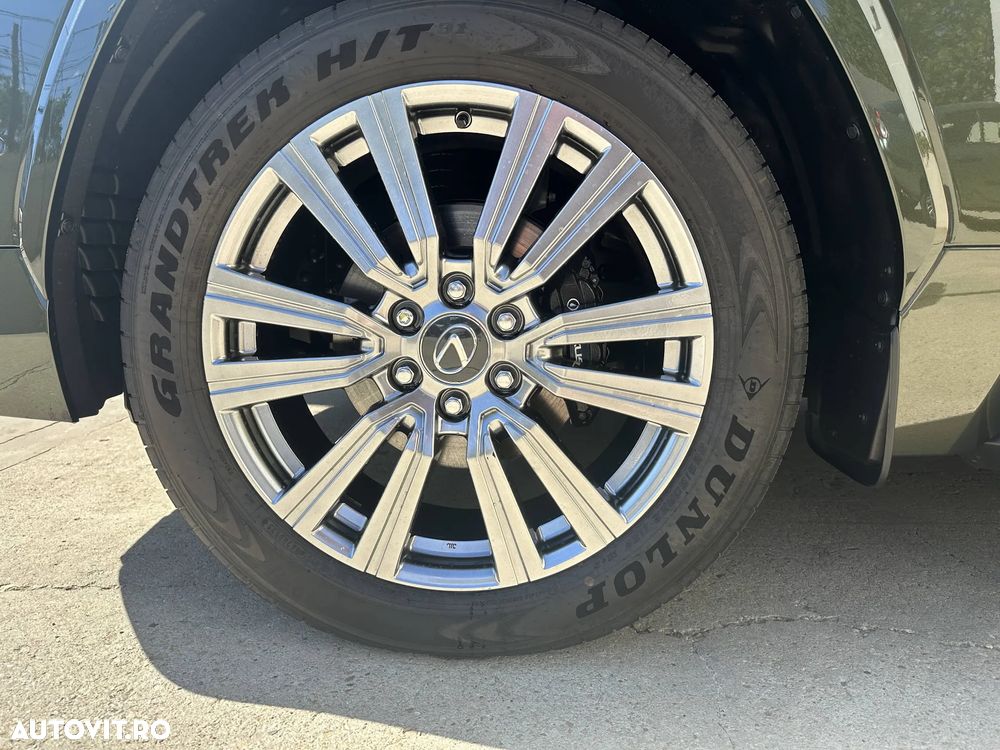Lexus Seria LX - 10