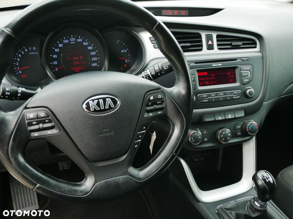 Kia Ceed - 19