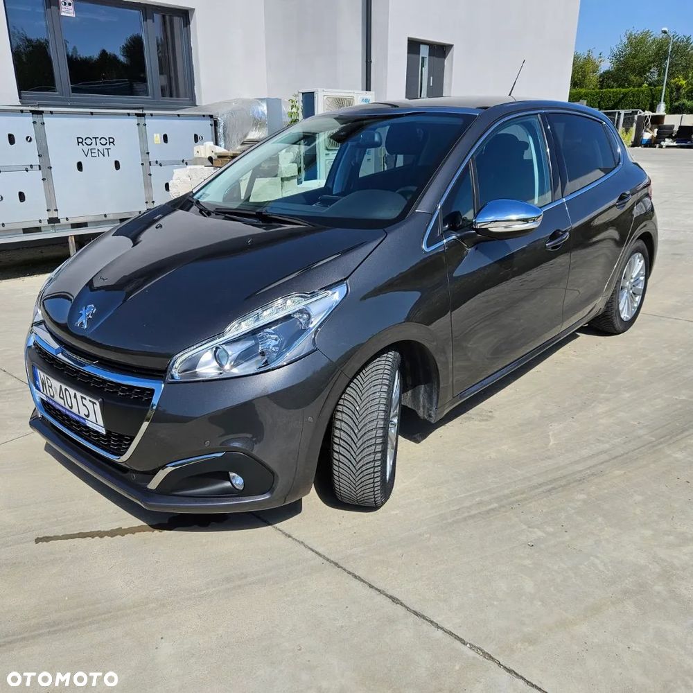 Peugeot 208 1.2 PureTech GPF Allure S&S EAT6 - 5