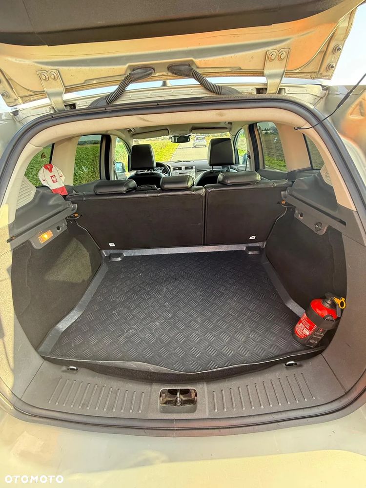 Ford Kuga 2.0 TDCi Titanium - 15