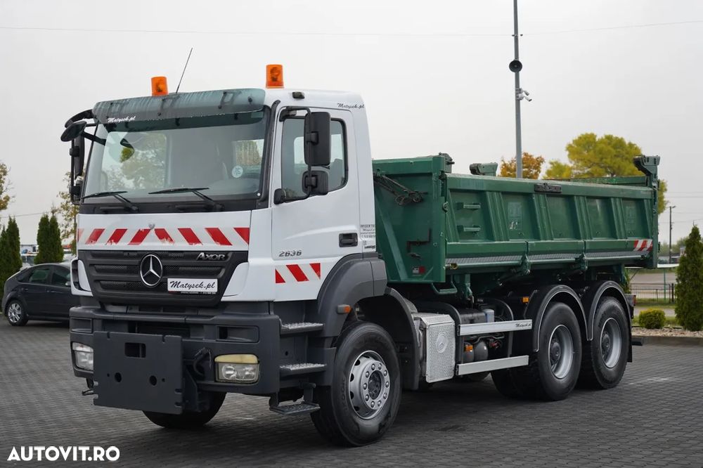 Mercedes-Benz AXOR 2636 / 6x4 / BASCULĂ CU 2 LATE / HIDROCLAPĂ / HIDROCLAPĂ / SPECIAL / CU PUNGĂ DE TRECERE FRONTALĂ / MANUALĂ - 13