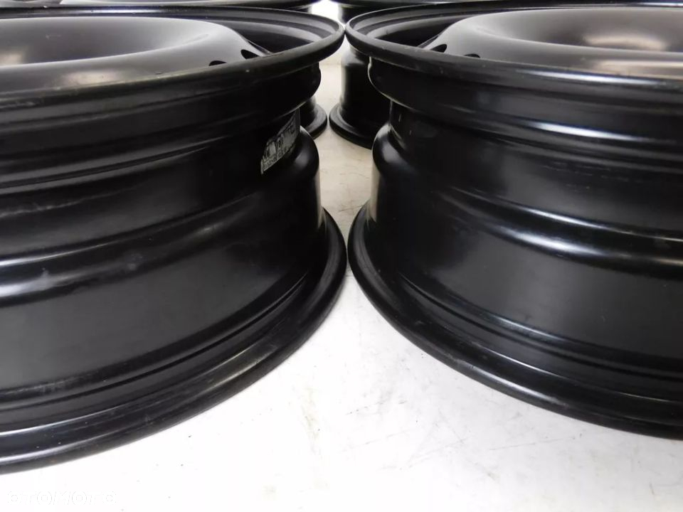 FELGI 16 FORD VOLVO V40 V50 C30 ET52,5 - 6