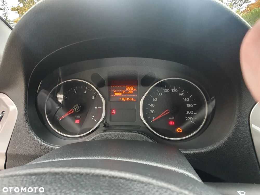 Citroën C-Elysée 1.6 BlueHDi MoreLife - 37