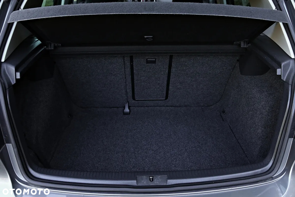 Volkswagen Golf 1.4 TSI Style - 27