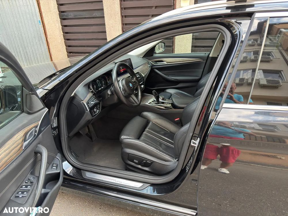 BMW Seria 5 530i xDrive Touring Aut. Luxury Line - 16