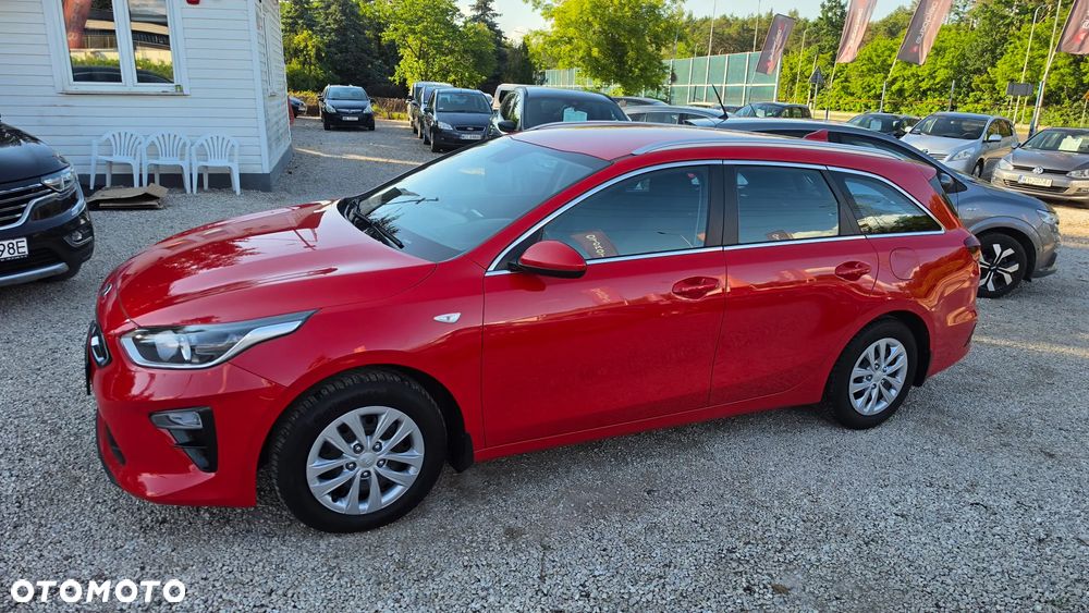Kia Ceed 1.4 T-GDI L Business Line DCT - 27