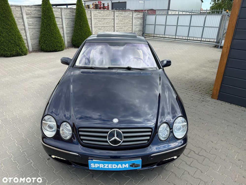 Mercedes-Benz CL - 26