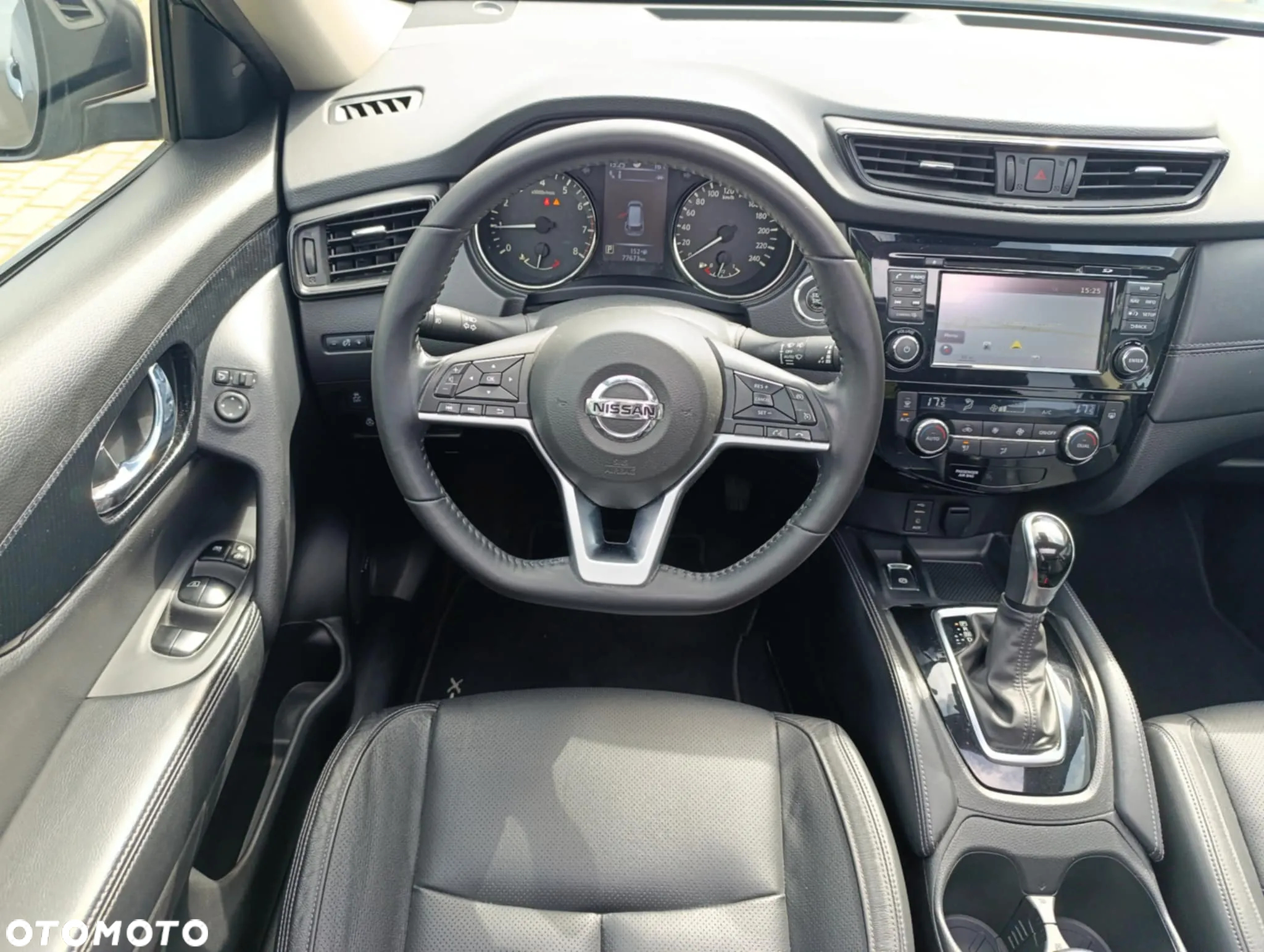 Nissan X-Trail 1.3 DIG-T Tekna 2WD DCT - 17