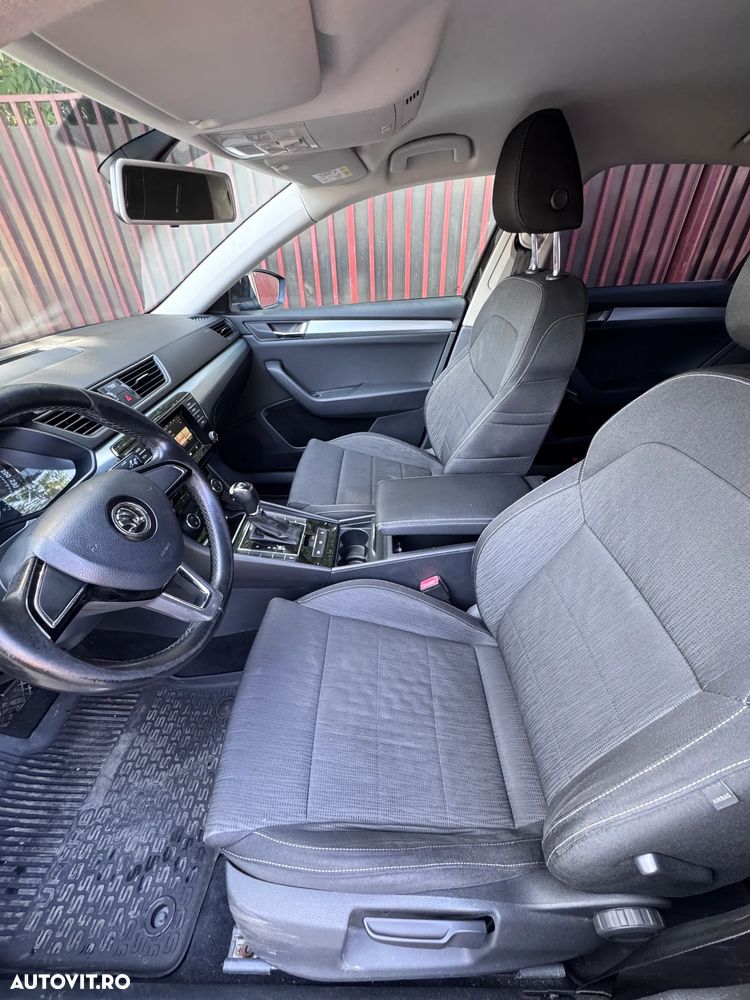 SKODA Superb 2016 — imagine 17