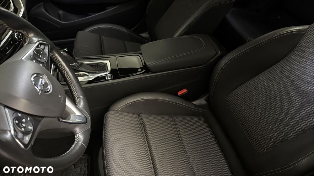 Opel Insignia 2.0 CDTI Business Elegance S&S - 12