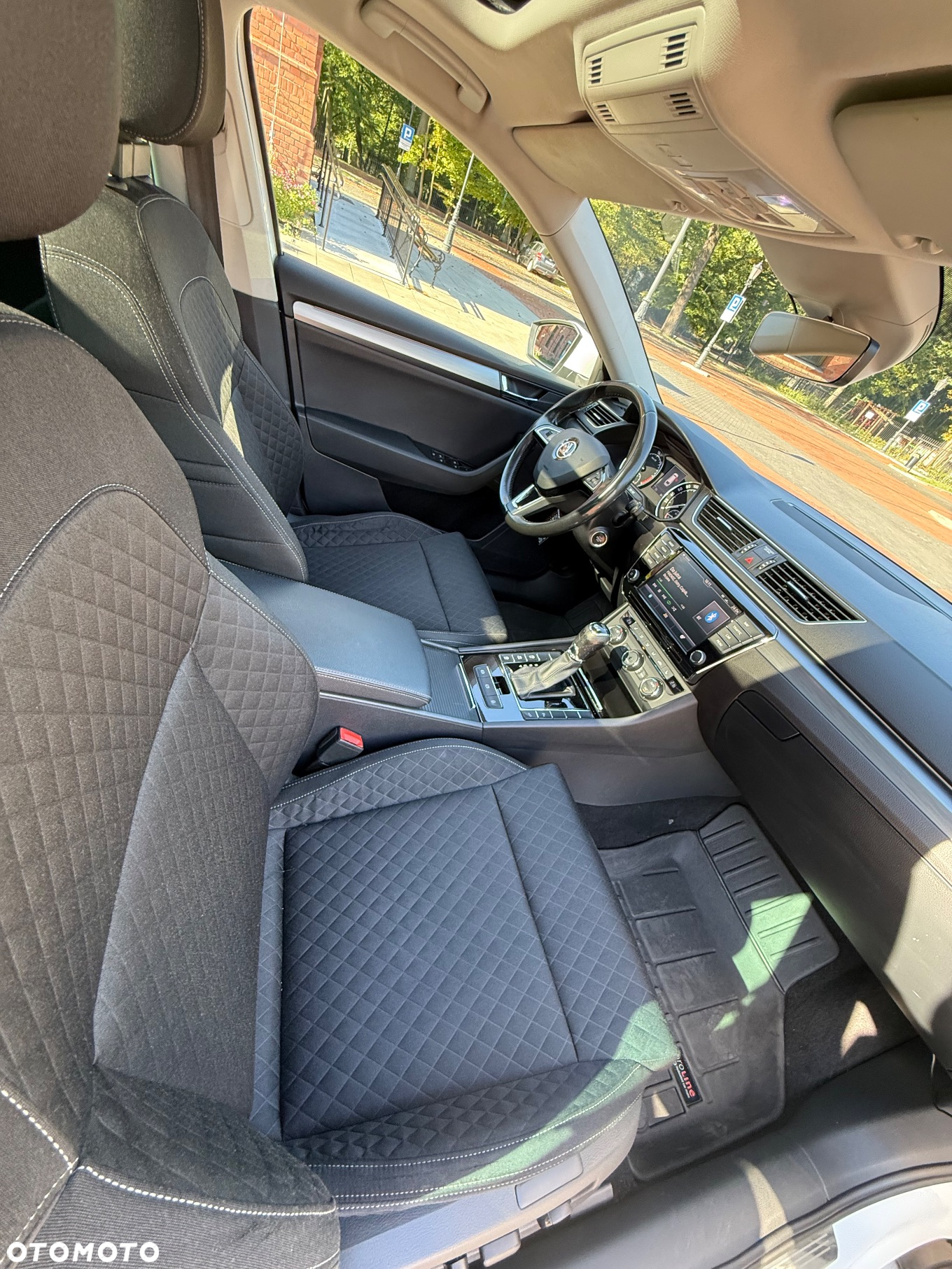 Skoda Superb 2.0 TDI 4x4 Ambition DSG - 18