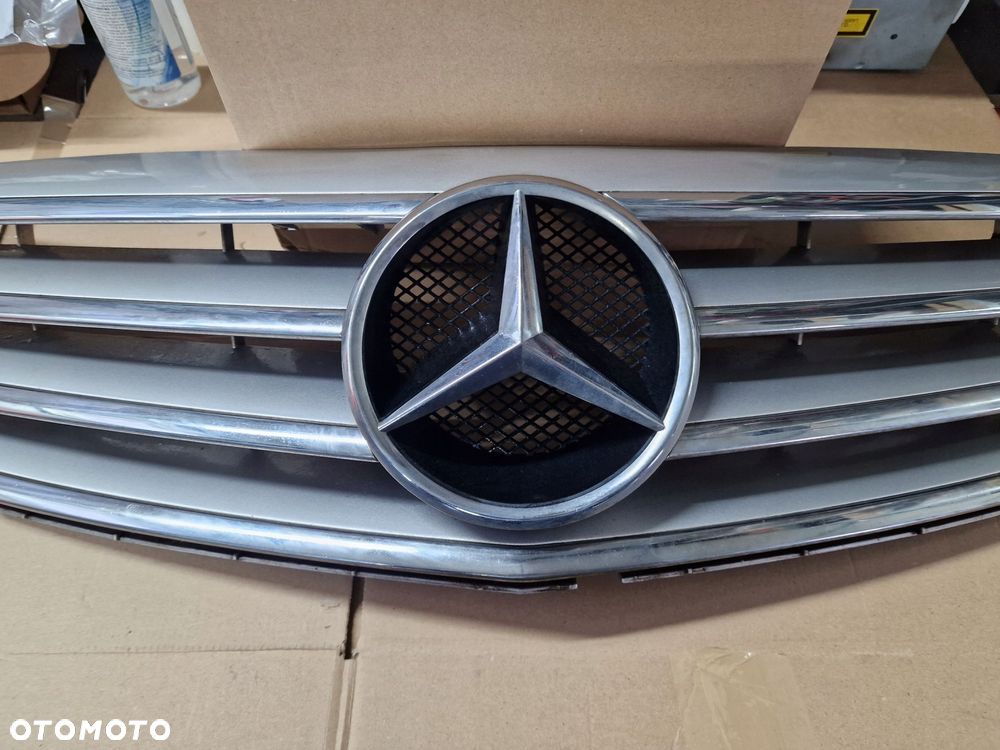 MERCEDES B-KLASA W169 GRILL ATRAPA A1698800783 - 2