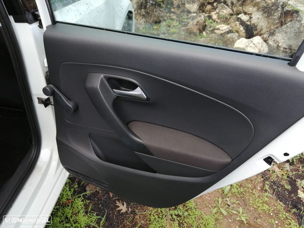 VW Polo 1.0 (Blue Motion ) Trendline - 13